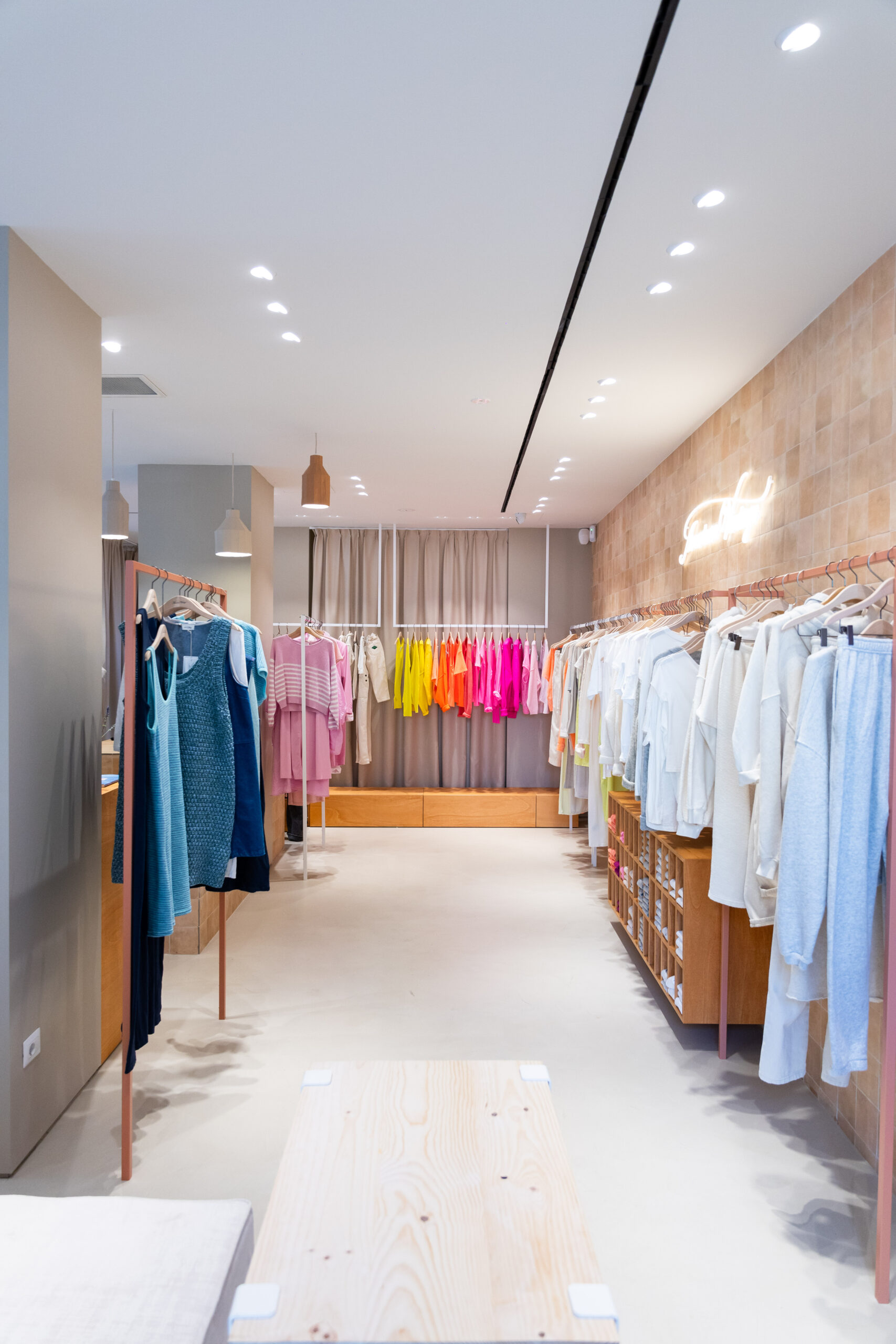 American Vintage Boutique Opening